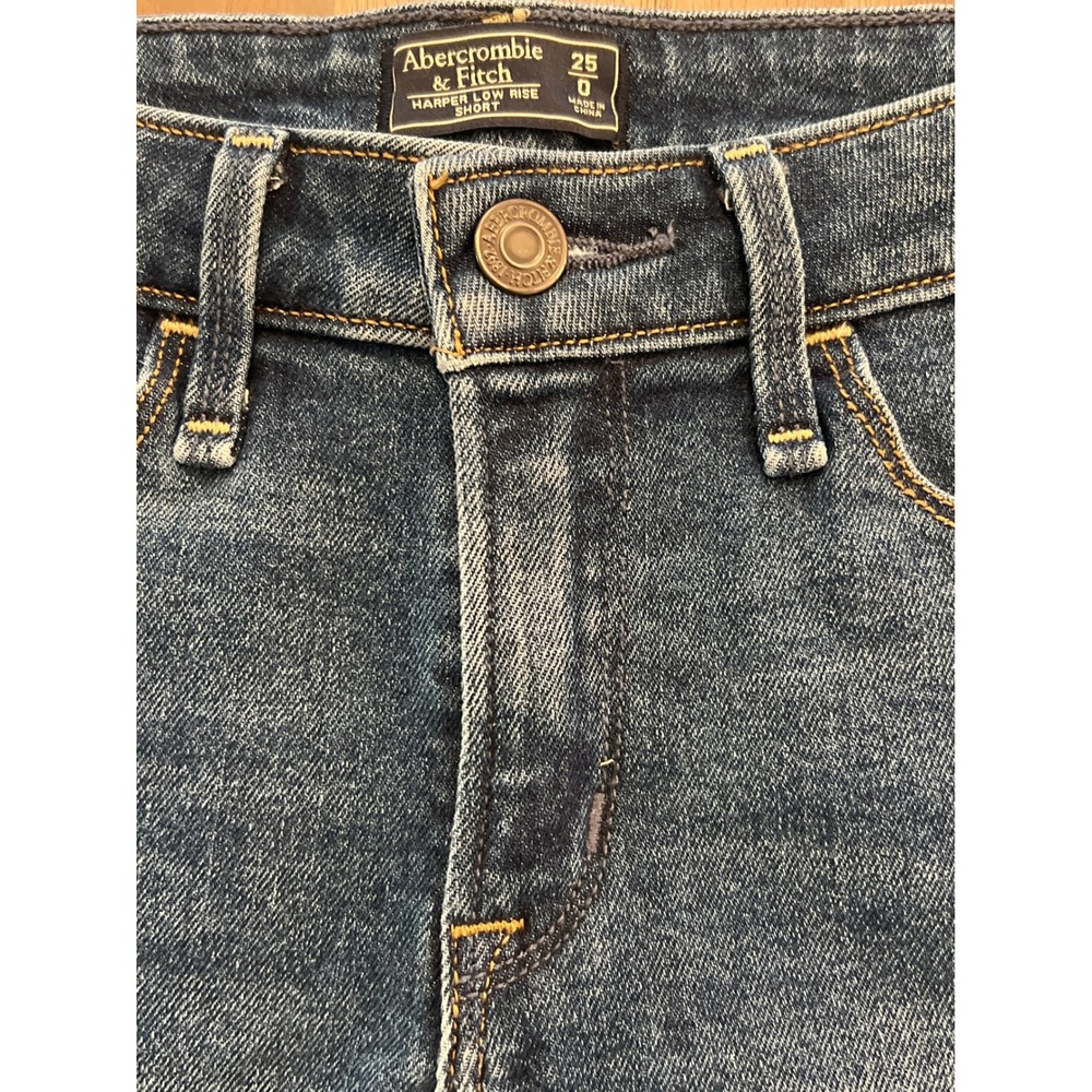 Abercrombie & Fitch Harper Low Rise Denim Shorts Medium Wash Raw Hem Size 25 0